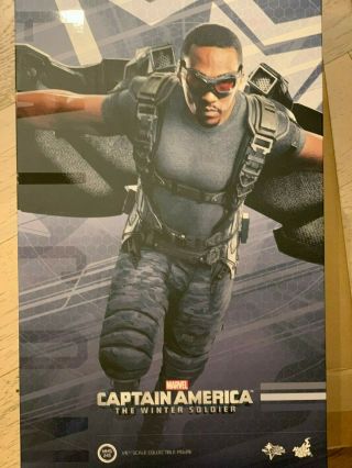 Hot Toys Captain America Winter Soldier - The Falcon Mms 245