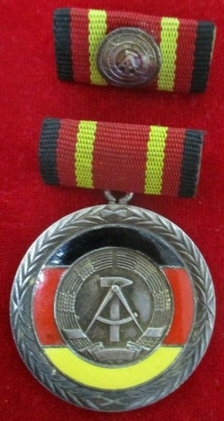 Rare Gdr East Germany German Early Issue Ddr Silver Merit Medal Badge Order Ww2