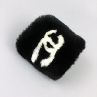 Rare Chanel Rabbit Fur Wristband White Cc Logo Black Bracelet Bangle Accessories