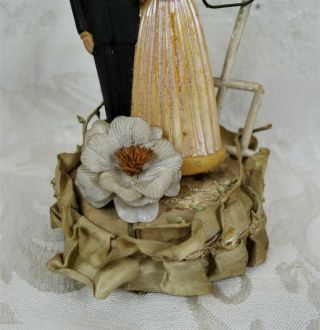 Vintage Mid Century Wedding Cake Topper Ceramic Bride & Groom Pedestal 3