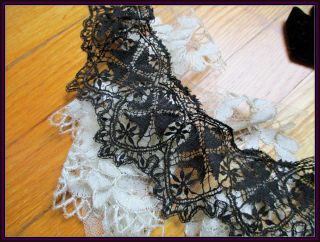 DELICATE FRILLY ANTIQUE VICTORIAN FRENCH HDMD LE PUY BOBBIN SILK LACE TRIM MOURN 3