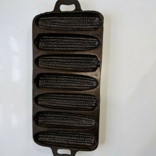 Vintage/antique Bsr Cast Iron Cornstick Pan