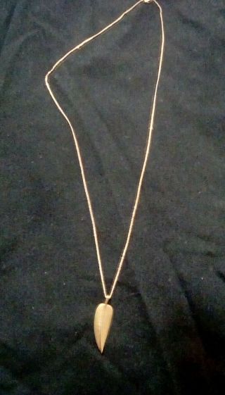 Rare Tiffany & Co.  Angela Cummings 18k Yellow Gold Leaf Feather Pendant Necklace