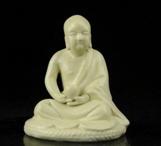 Chinese Old Dehua White Porcelain Carved Sit Quietly Arhat Buddha Statue B02