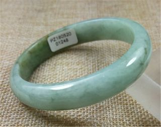 55.  8x50.  5mm Certified Grade A 100 Natural Green Jadeite Jade Oval Bracelet