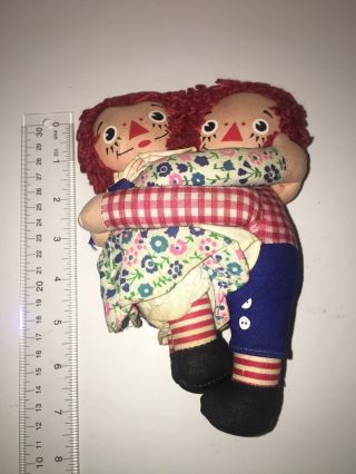 Vintage 1960’s Mini Hugging Raggedy Ann And Andy Dolls.