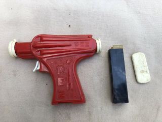 Very Rare Pez Red Space Gun From The 1950 
