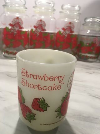 Vintage Strawberry Shortcake Anchor Hocking Milk Glass 4 " Mug 1980 Ssc Cup Euc