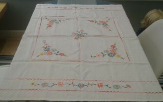 Vintage White Linen And Hand Embroidered Floral Tablecloth - 44 " X 38 "