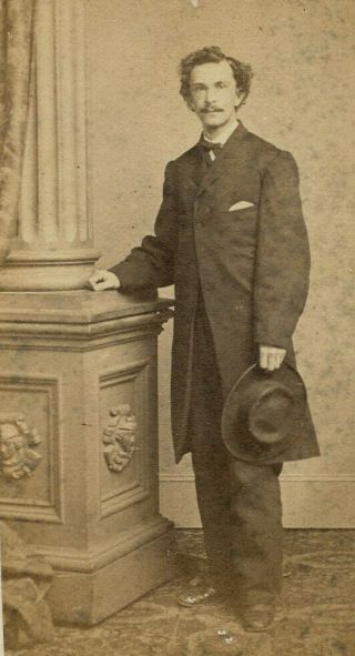 Civil War Era Antique Cdv Photo Young Man With Mustache By Balch N Y