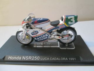 Rare Luca Cadalora Honda Nsr250 1991 Ixo 1 - 24 Scale Motorcycle Model