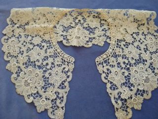 Vintage Chemical Lace Collar 2
