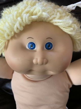 vintage Cabbage Patch Doll Girl Blonde Hair Blue Eyes 2