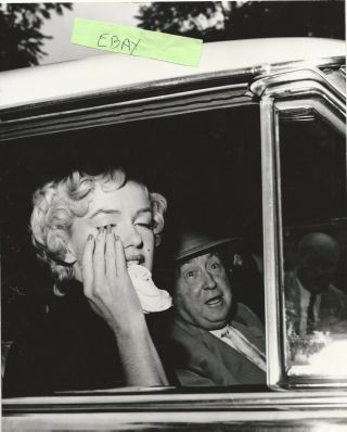 Marilyn Monroe 10 X 8 Archive Rare 1980 