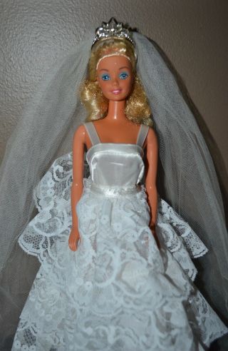 Vintage Barbie - 1980 