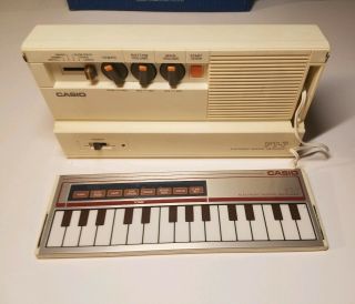 Vintage Casio Pt - 7 Portable Mini Electronic Music Synthesizer Great Rare