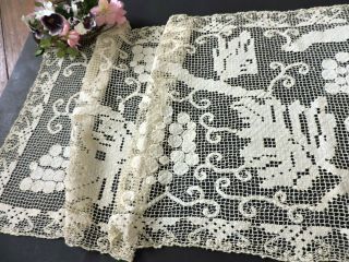 Vintage Italian Filet Lace Runner 31 " X 15 " With Grapes