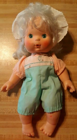 1982 American Greetings Kenner Strawberry Shortcake Blow Kiss Baby Apricot Doll