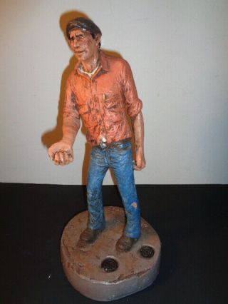 Vintage 1977 Michael Garman Signed Old Newspaper Man Sculpture (13 By 6 By 6 ")