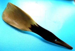 Antique Shaped Shoe Horn.  Carved From Horn.