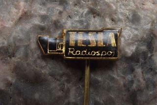 Antique Tesla Radiospoj TKO 402 Vintage TV & Radio Movie Camera Shaped Pin Badge 2