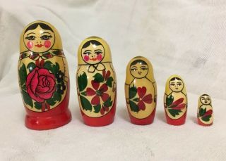 Vintage 5 Piece Hand Painted Russian Matryoshka Nesting Dolls