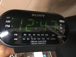 Sony Icf - C318 Dream Machine Alarm Clock Radio Black Dual Alarm