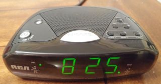 Rca Dual Alarm Clock Am/fm Radio.  Model No.  Rp4842a