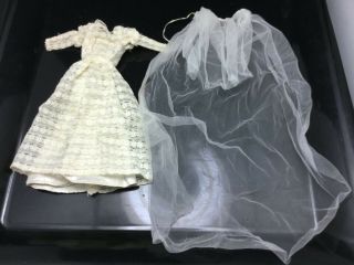 Vtg 1976 Superstar Bride Barbie Doll Wedding Bridal Gown & Veil