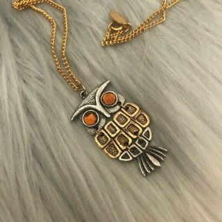Vintage Sumthing Special Silver & Gold Colored Moveable Owl Necklace - Euc