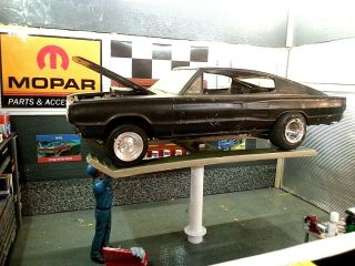 Built,  Mpc 1967 Dodge Charger " Hemi " Street Machine 1:25th Scale For Diorama