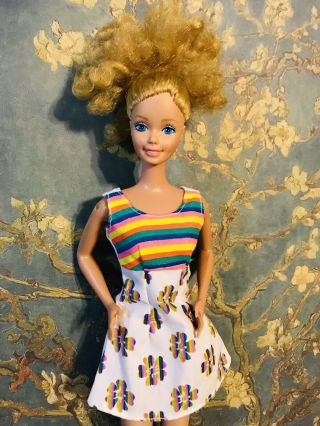 Vintage 1981 Magic Curl Barbie Doll