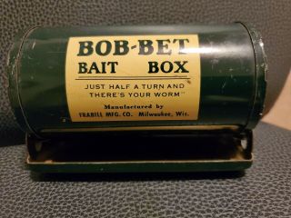 Vintage Bob - Bet Bait Box Rotating Tin Drum Worm Holder W/ Belt Loop Fisherman