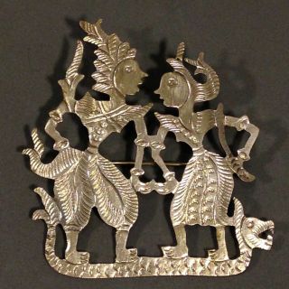 Antique Handmade Indonesian Brooch Pin In The Form Of 2 Wayang Shadow Puppets