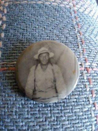 Antique vintage Pinback Pin - Unusual item Black Man Photo 1 1/4 inches 2