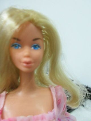 Barbie 1978 Vintage Kissing Barbie by Mattel with dress 2