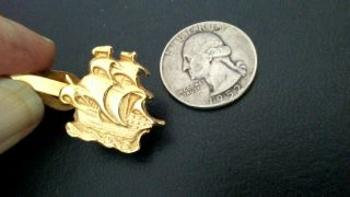 Vintage Mayflower Sailing Ship Dec.  21 1620 Gold Tone Metal Tie Bar Clip