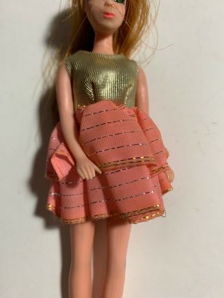 VINTAGE TOPPER GLORI WITH BANGS DOLL wearing Two Tiered Gold/Peach mini 3