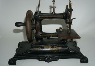 RARE 1800s Vintage Cast Iron Sewing Machine Muller Germany AB13 3
