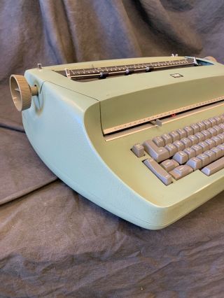 Vintage 1960’s IBM Selectric Typewriter Compact Model 1 I RARE Green 3