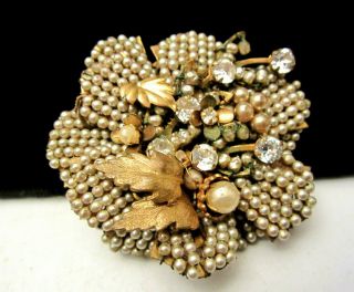 Rare Vintage 2” Signed Miriam Haskell Horseshoe Logo Faux Baroque Pearl Brooch