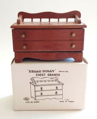 Vintage Hello Dolly Doll House Miniature Wood Chest Of Drawers W/ Top Rail
