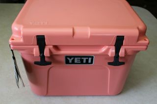 Authentic Yeti Roadie 20 Coral Cooler Rare Limited Edition Color