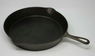 Rare Favorite Piqua Ware 12 A - Cast Iron Skillet With Smoke Ring Smiley Face