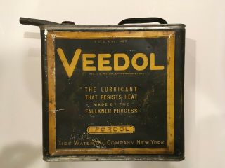 Vintage Rare Veedol Oil Can.  One Gallon With Spout