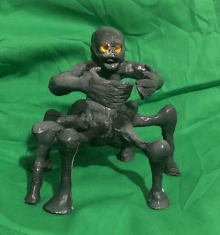 Vinegar Syndrome Die - O - Rama 1 Spider Beast Statue,  Extremely Rare,  Horror