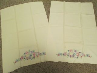 Antique Pair Ivory Pillowcases Floral Hand Embroidered 21 X 29 Crochet Edges