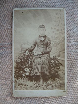 Antique Cdv Photo Of A Lovely Young Woman By G.  Martin Brussels Ontario Canada