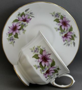 Queen Anne Teacup & Saucer - Mauve Flowers M 150