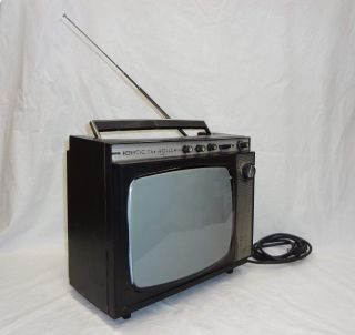 Vintage Junost 401Д 14  Russian Tv Portable 230v / 12v Very Rare